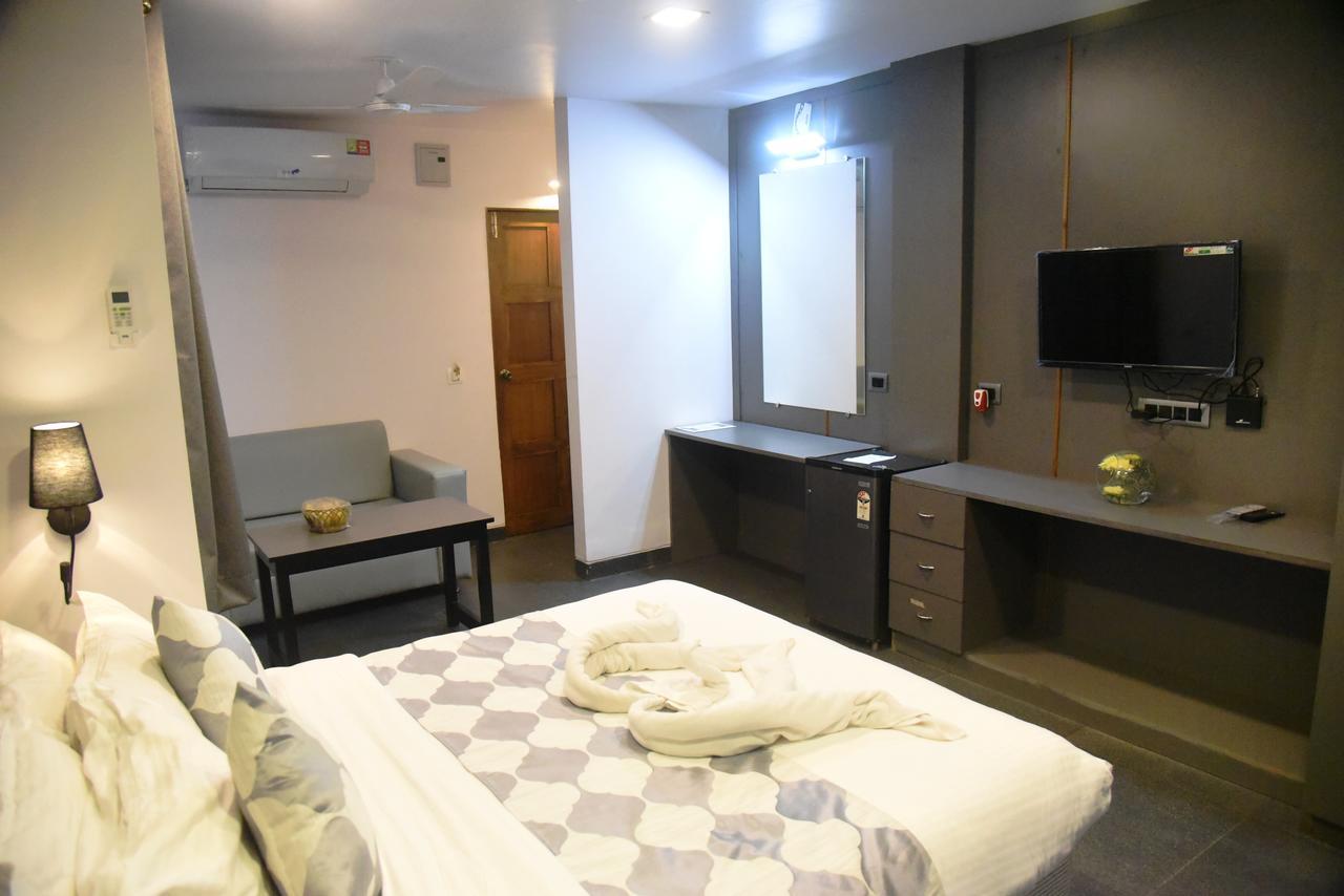 Ticlo Resorts Calangute Exterior photo